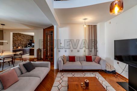 Lux kuća 426m2, Čalije