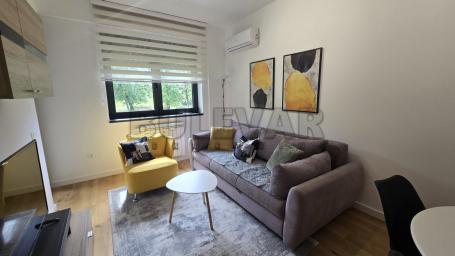 Luksuzna novogradnja sa garažnim mestom, 47m2