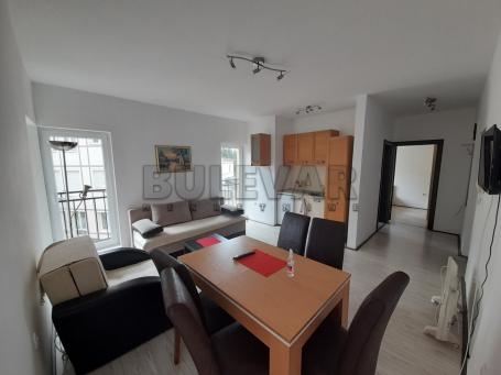 Lep, nov  stan, apartman  na  Kopaoniku,  prvi sprat,  32 m2, 