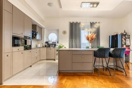 Pećine 2s+db RIJETKOST