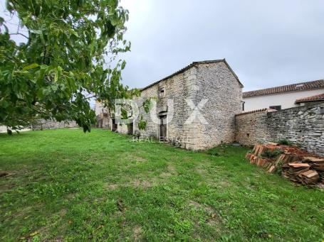 ISTRA. SVETVINČENAT - Samostojeća kamena kuća