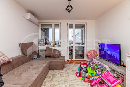 Na prodaju jednoiposoban stan, Duvanište, 43m2