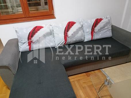 Izdaje se stan na Panteleju