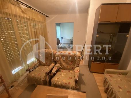 Na prodaju vikendica, 126m2, Dolac