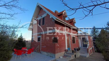 Kuća 150m2, Belanovce, plac 744m2