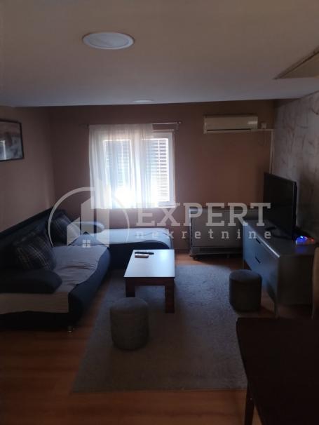 Izdaje se odličan stan kod Doma zdravlja, 30m2