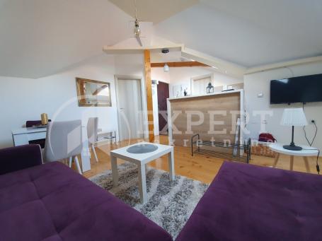 Apartman na Kopaoniku 31 m2, u blizini hotelskog kompleksa Kraljevi Čardaci