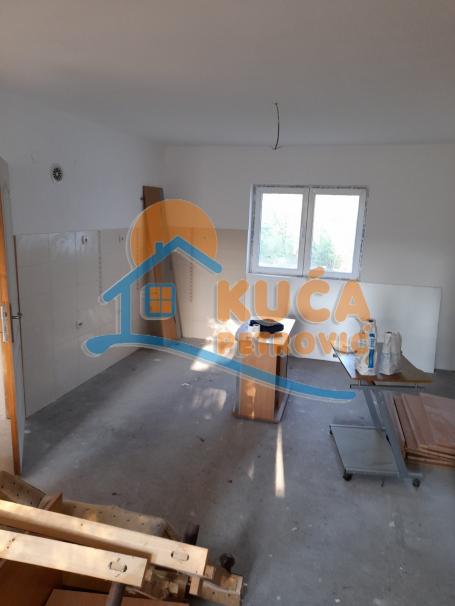 Kuća na prodaju Donja Vrežina P=204m2