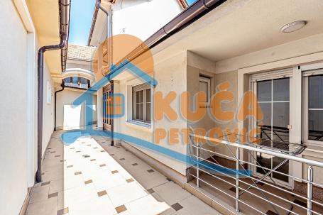 Na prodaju kuća u centru Niša, 375m2