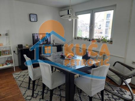 Na prodaju duplex stan u kuci kod doma zdravlja