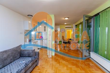 Dupleks, park Svetog Save, 151 m2