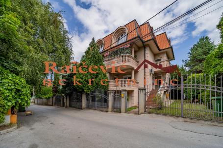 ZVEZDARA MEDAKOVIC III 127m2 , 2T ,329900e