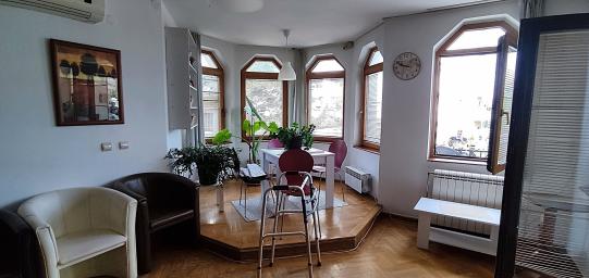 Višnjička banja, licencirani dom za stara lica, 600m2 . . 