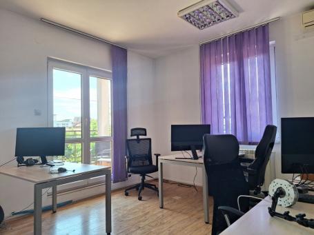 Neimar, Lamartinova, poslovni prostor, 216m2, 8.0, 2/2 