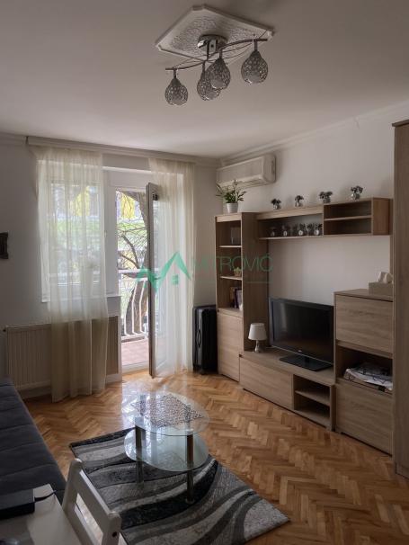 Izdavanje, Stan, 27m2 , Rotkvarija
