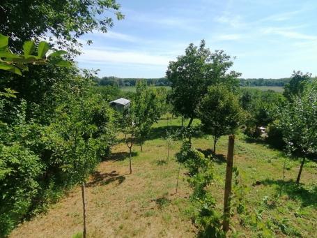 Gr. građevinsko zemljište, plac 793m2 - Gudure , potez Sr. Karlovci