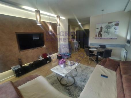 Četvorosoban 91m2 Telep