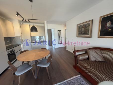 LUX 51 | Novogradnja sa garažom, 62m² – B. Kosa 1