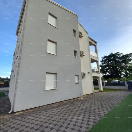 Apartment Sale of a furnished apartment with a parking space in an excellent location, Fažana!