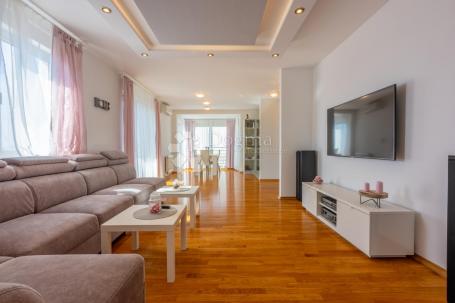 Dvosoban stan /apartman u Crikvenici!