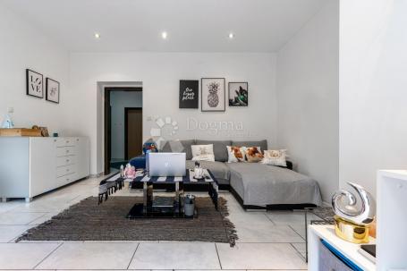 Rijeka Kantrida 55 m² – 1S+DB, terasa, podno grijanje, blizu mora