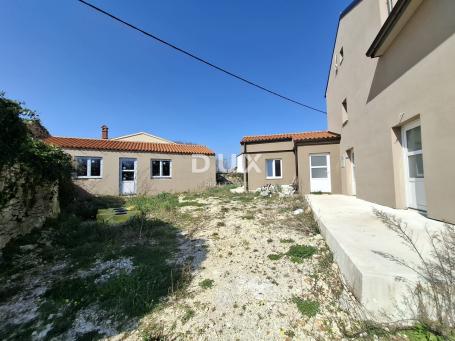 ISTRA, MARČANA - Kamena kuća u fazi renovacije!