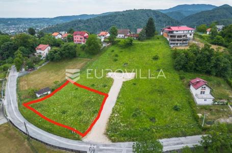 Samobor, Vrhovčak, građevinsko zemljište 829 m² na odličnoj lokaciji