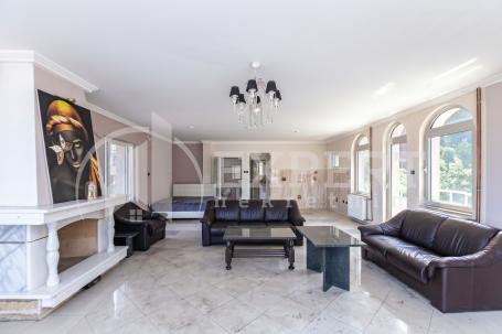 Odličan stambeno poslovni objekat, 540m2, Prokuplje, kod Zelene pijace