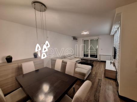 NOVI SAD - BULEVAR EVROPE - 86.00 m2