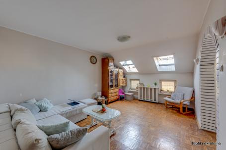 SAVSKI VENAC CENTAR 105m2 , (L+T) ,342000e