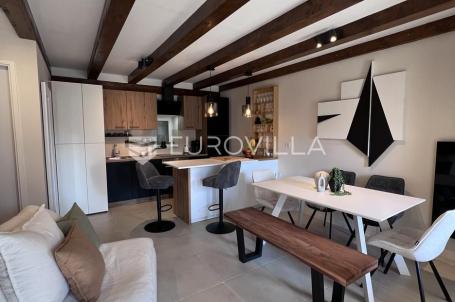 Istra, Kanfanar, potpuno renovirane dvije kamene kuće, useljive odmah, 130 m²