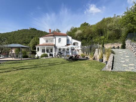 OPATIJA, VEPRINAC - vila s bazenom i panoramskim pogledom na more