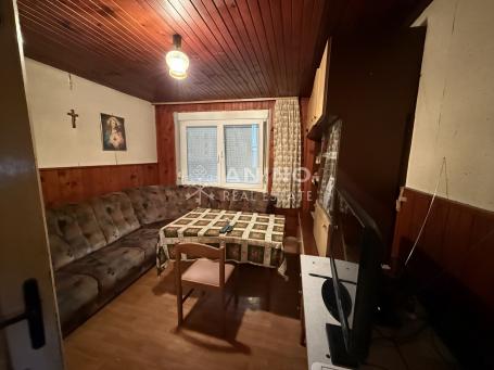 House Vrbišnica, Hum Na Sutli, 90m2