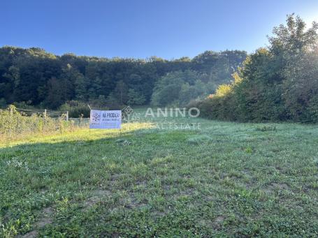 Građevinsko zemljište Vrtnjakovec - sporedna cesta Krapinske Toplice -Zabok