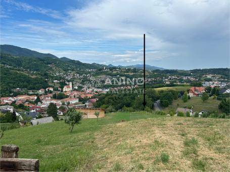 Građevinsko zemljište sa pogledom na Krapinu