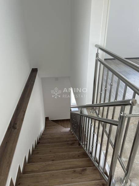 Stan 96 m², 2 sobe+DB, dvorište i parking – Zlatar, 500 m od centra