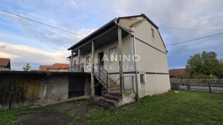 Duplex kuća, centar Pojatna (Zaprešić)