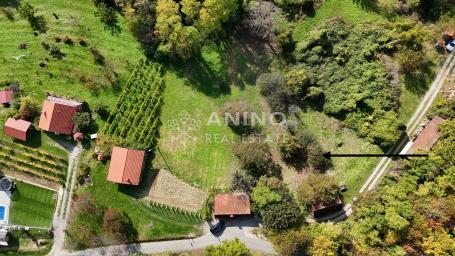 Građevinsko zemljište 1478 m² sa drvenom kućicom- Hršak breg, blizina Vuglec Brega