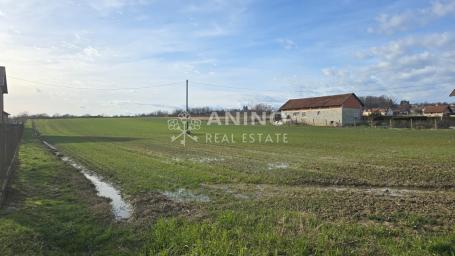 Građevinsko zemljište 8772m2 Poznanovec