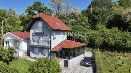 Atraktivna kuća za odmor s panoramskim pogledom na Terme Tuhelj