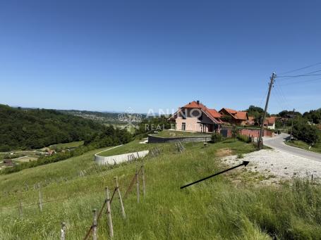     Zagorje na dohvat ruke – zemljište u Hruševcu s infrastrukturom