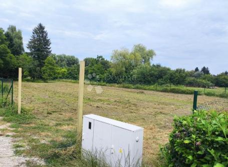 GRAĐEVINSKO ZEMLJIŠTE NOVOSELEC - 2.188m² -BEZ PROVIZIJE 