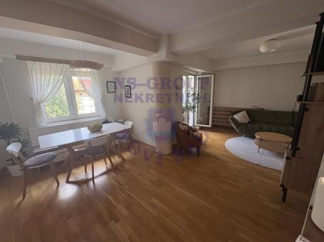 Moderan, kompletno renoviran stan na Novom Naselj