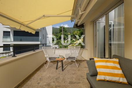 OPATIJA, CENTAR - Novouređen stan sa pogledom na more