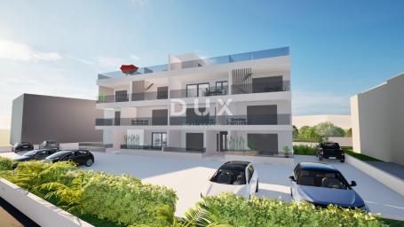 VODICE, SRIMA – 1. red uz more, 3 spavaće sobe, terasa 16,93 m²