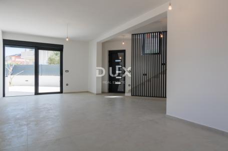 DALMACIJA, MURTER - Novi Duplex 5min od plaže! 