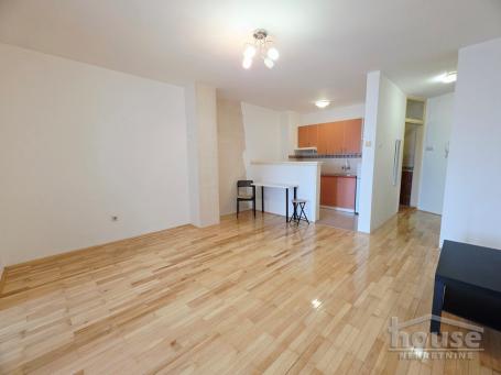 NOVI SAD - BULEVAR EVROPE - 48.00 m2