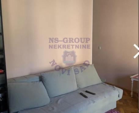Izdaje se potpuno nameštena garsonjera u blizini Socijalnog