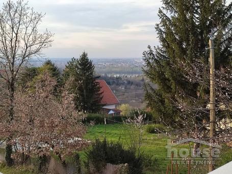SREMSKA KAMENICA - POPOVICA - 266.00 m2