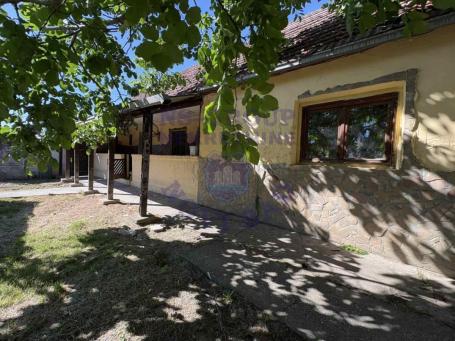 Kuća u Kisaču